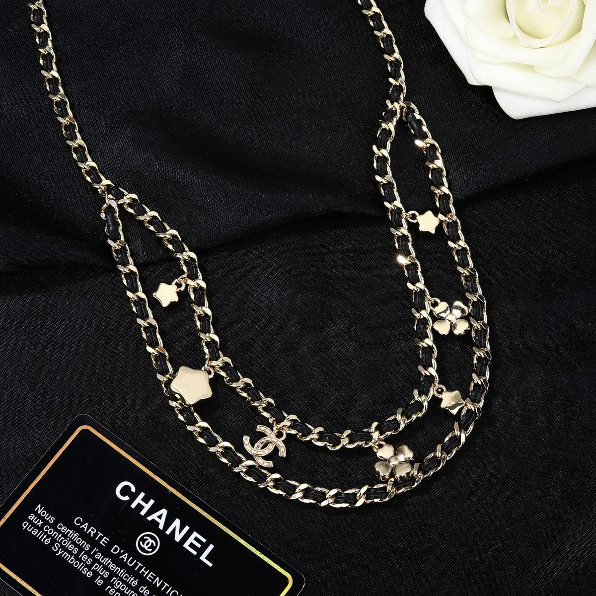 CHANEL 25S CHAIN BELT IN BLACK CALFSKIN AND GOLD METALLIC 614284